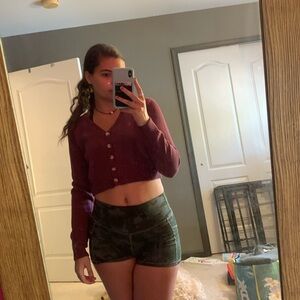 maroon cropped sweater